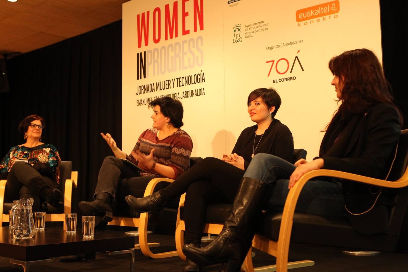 Jornada Mujer y tecnología organizada por EL CORREO