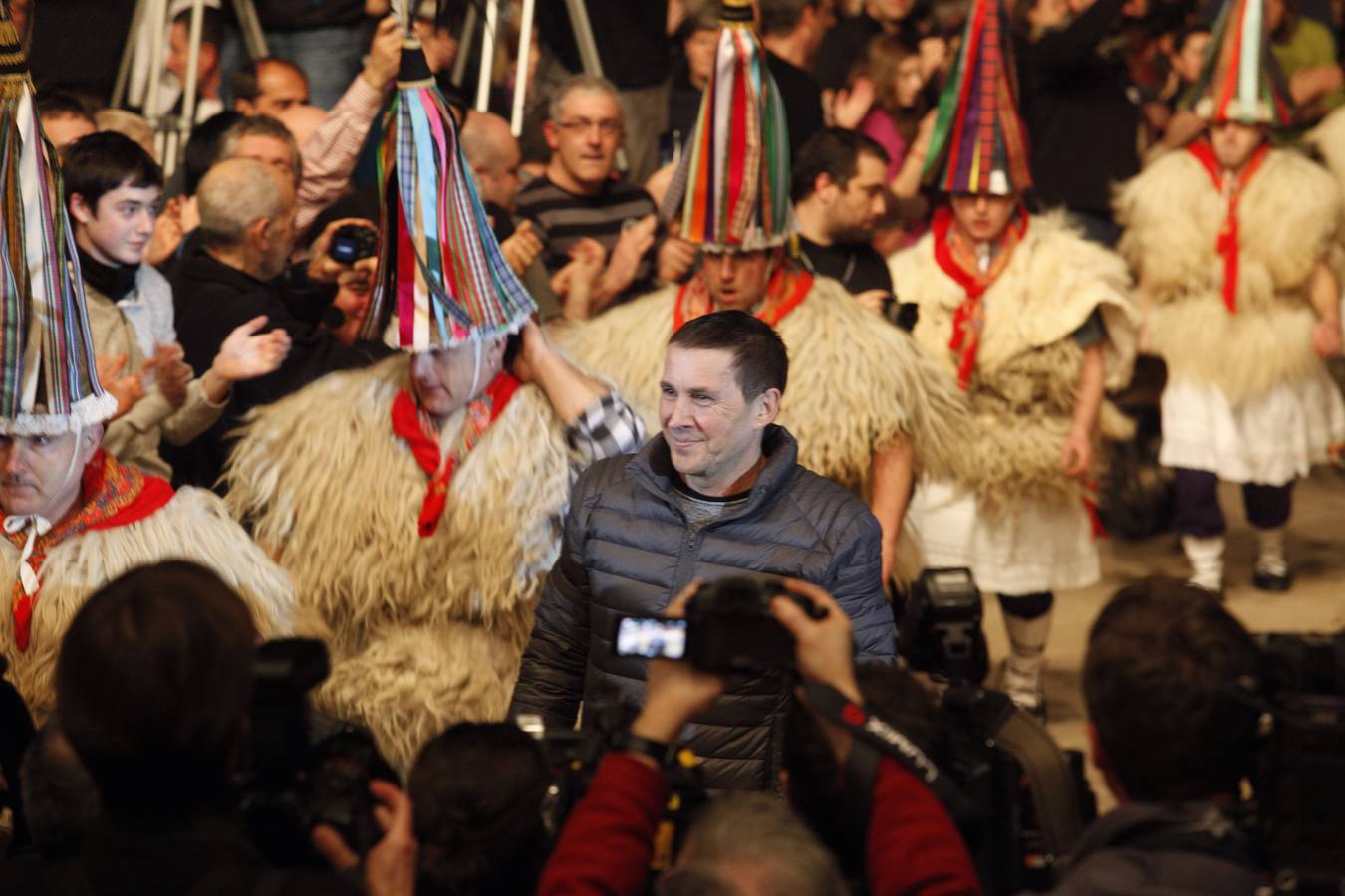 Recibimiento a Otegi en el velódromo de Anoeta