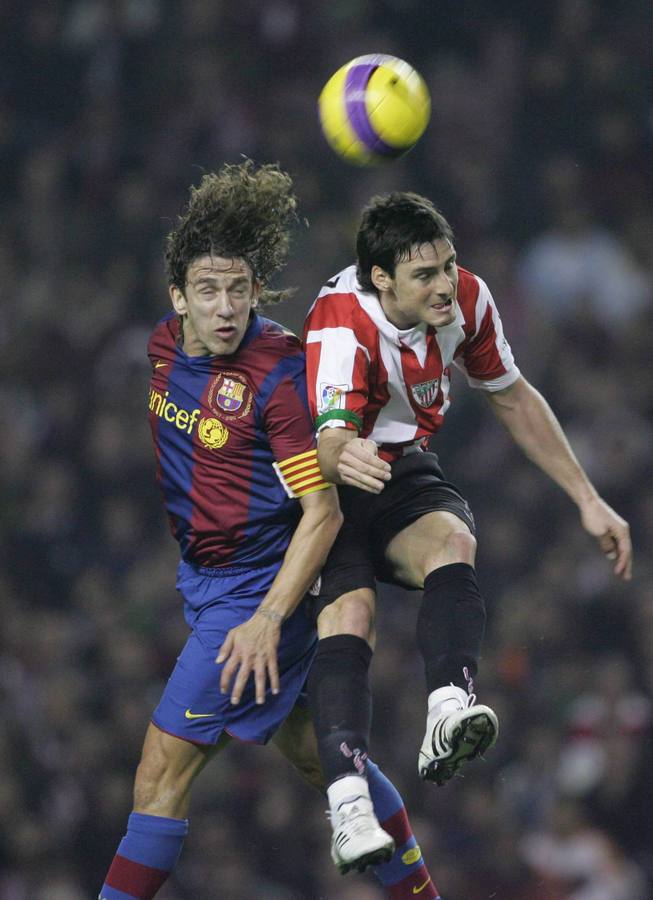 En pleno salto con Puyol