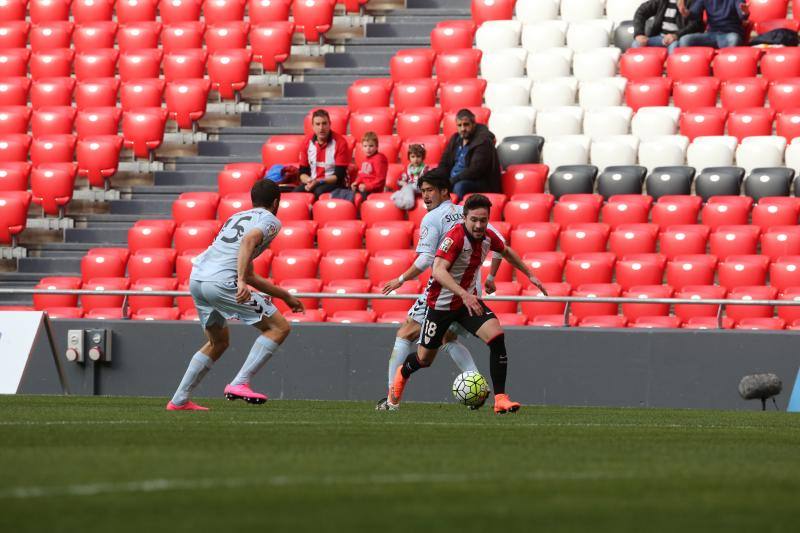 El Bilbao Athletic - Nástic en imágenes