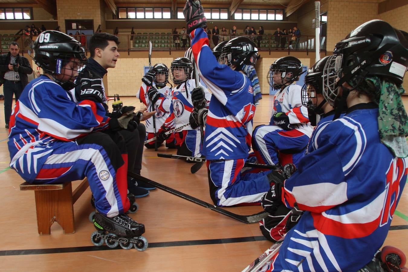 Hockey línea escolar