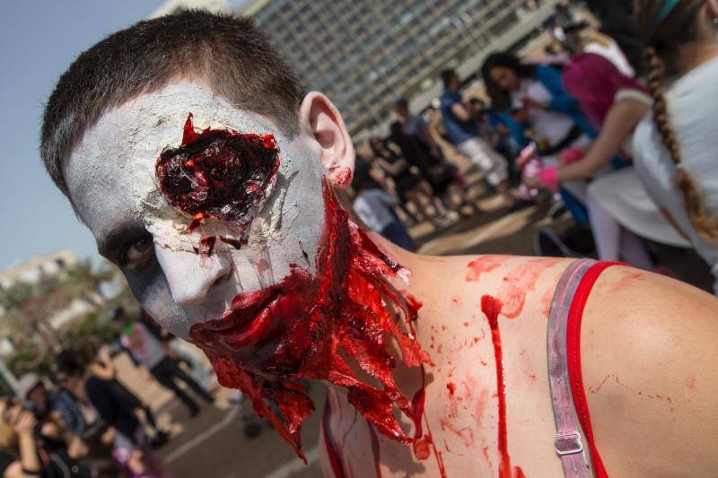 El Carnaval judío se viste de color