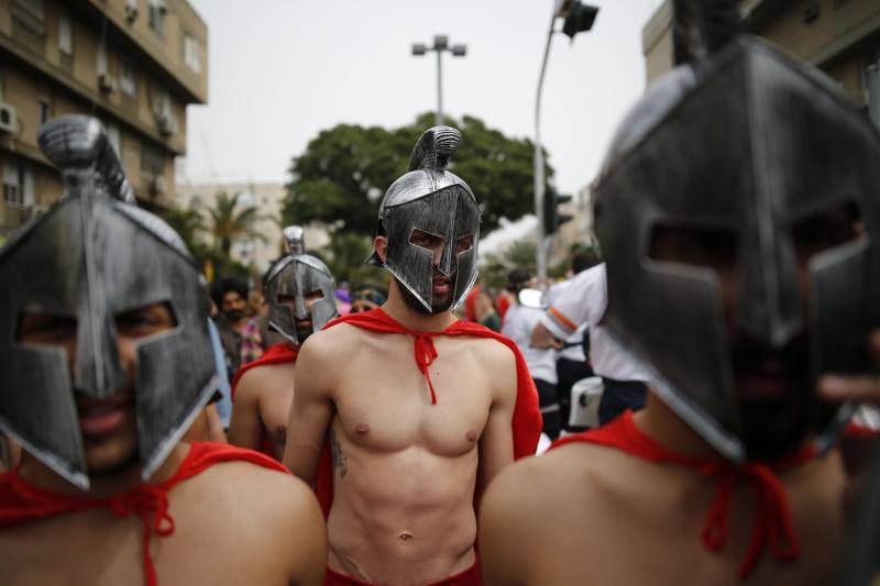 El Carnaval judío se viste de color