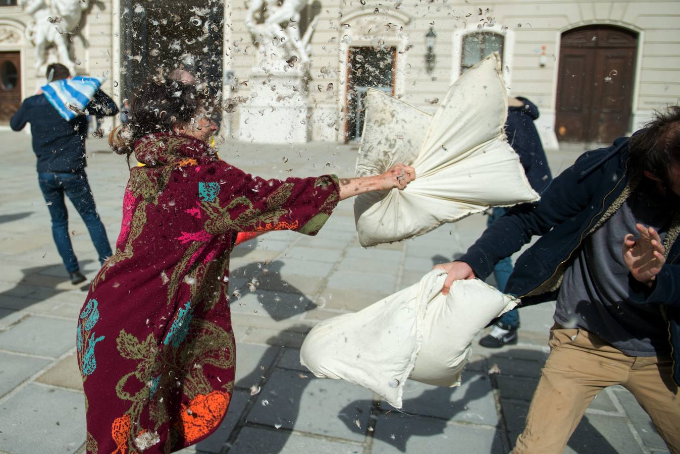 Guerra de almohadas a escala mundial