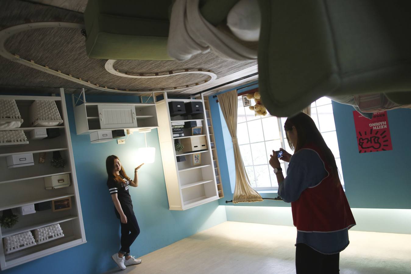 Esta casa está patas arriba