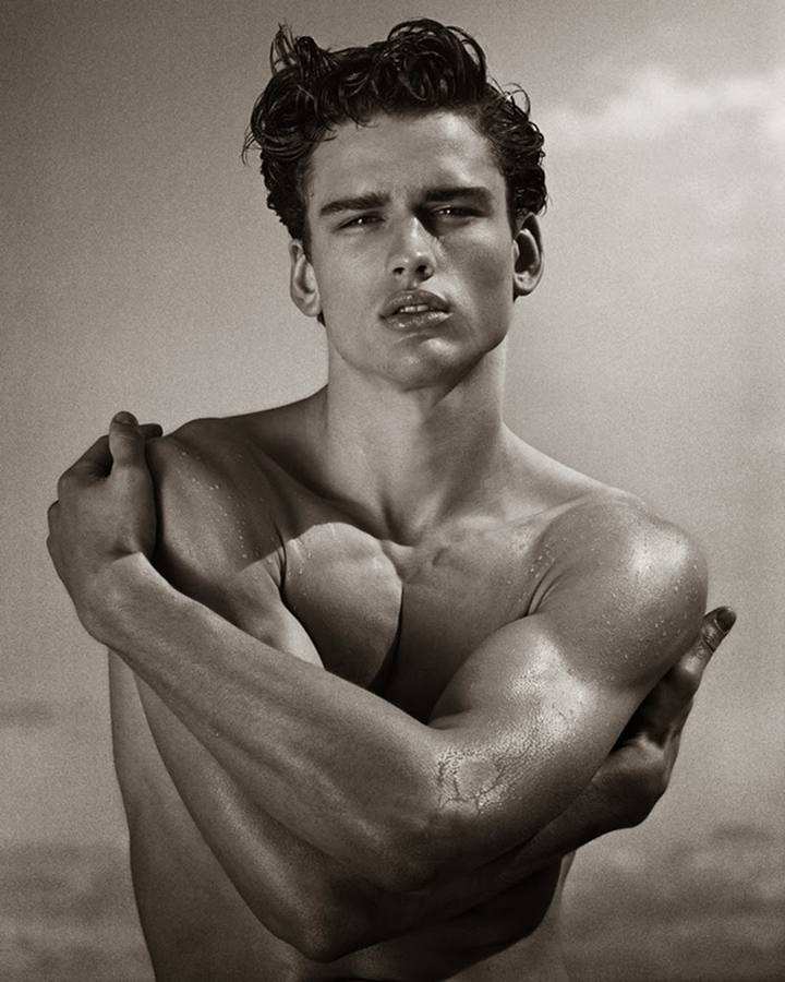 Simon Nessman.