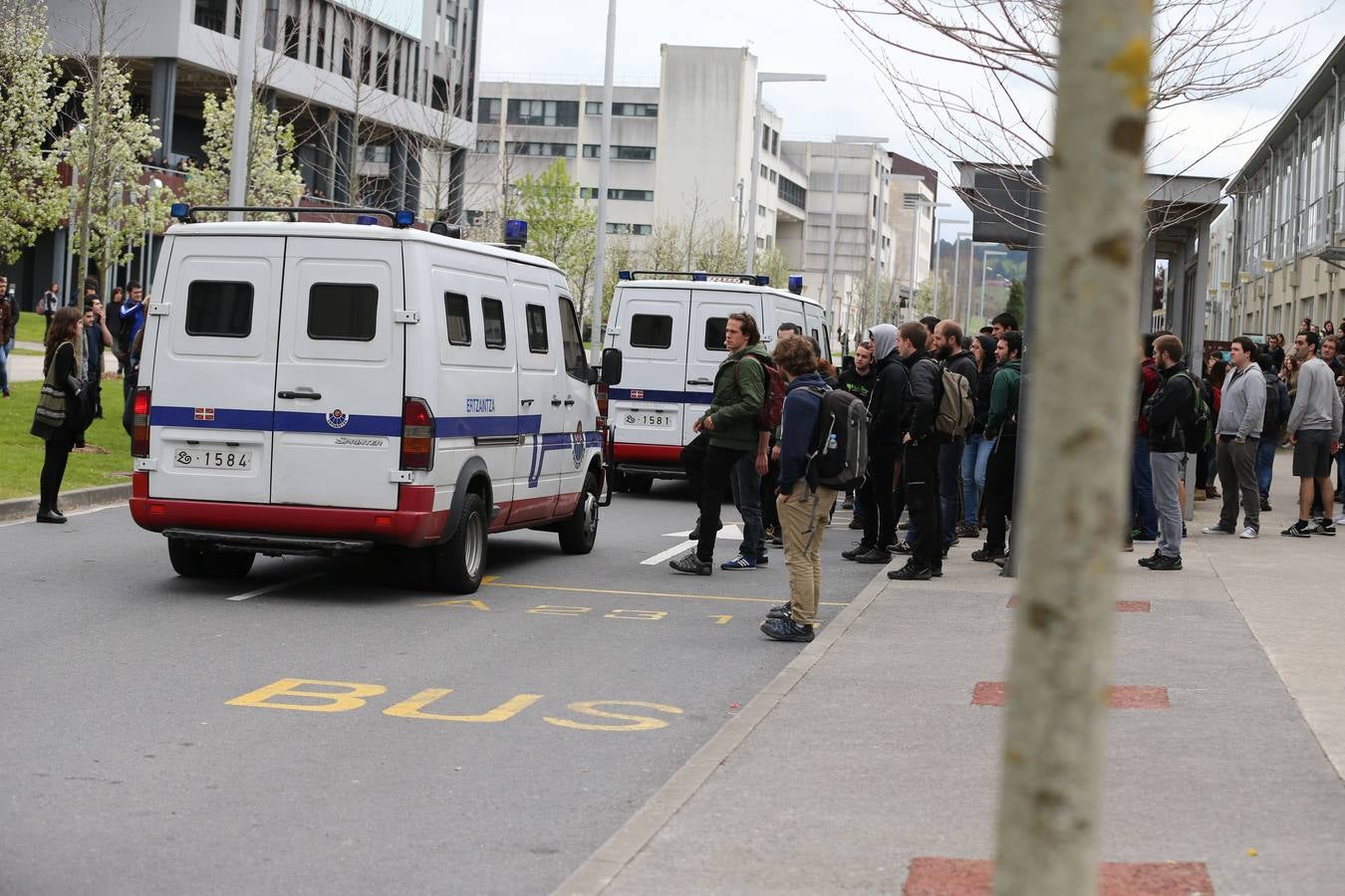 Incidentes en el campus de la UPV en Leioa tras una manifestación