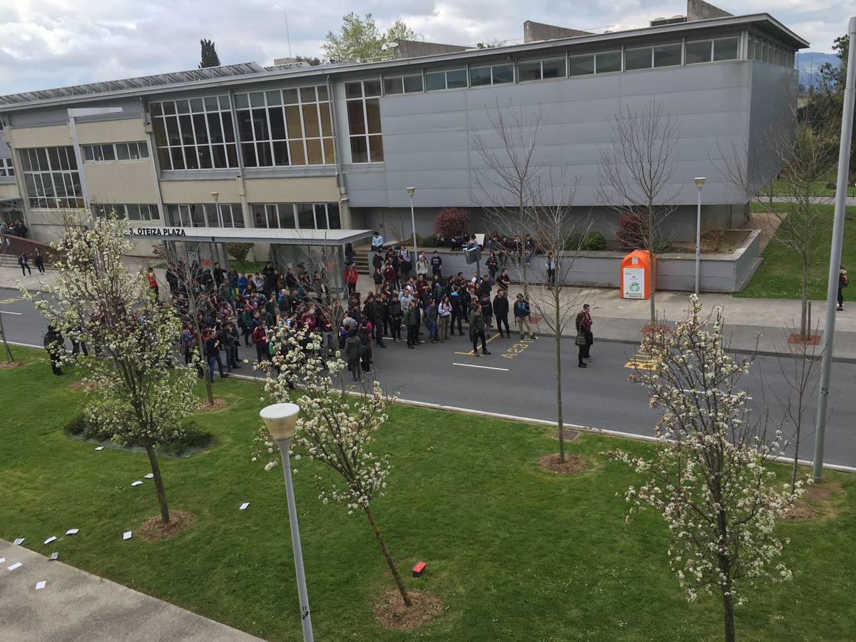 Incidentes en el campus de la UPV en Leioa tras una manifestación