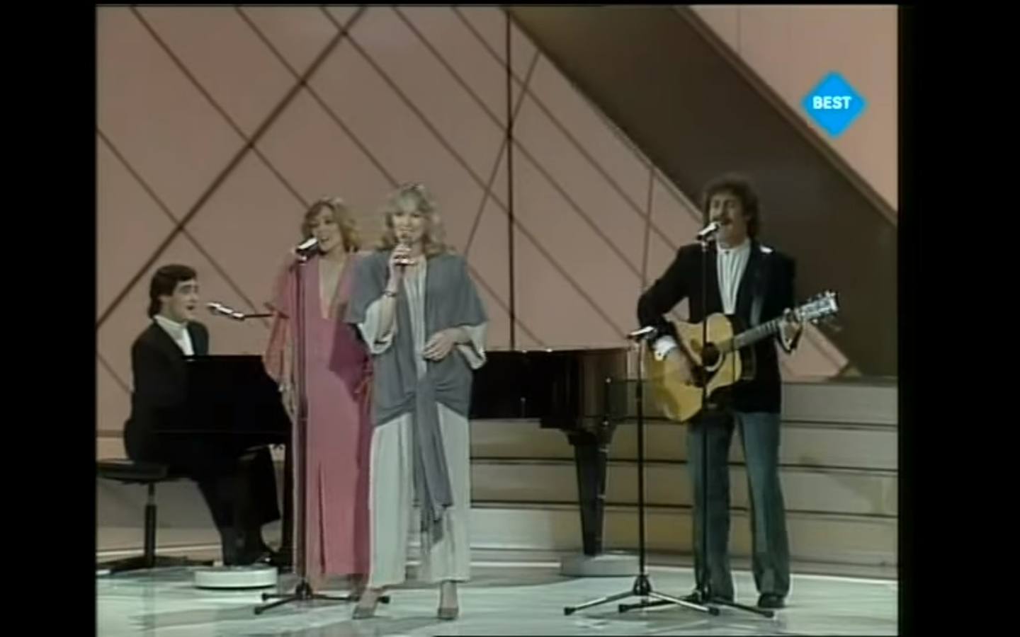 Bravo (1984). Amaya Saizar dejó Trigo Limpio y se fue a Bravo. Con 'Lady, Lady' quedaron terceros.