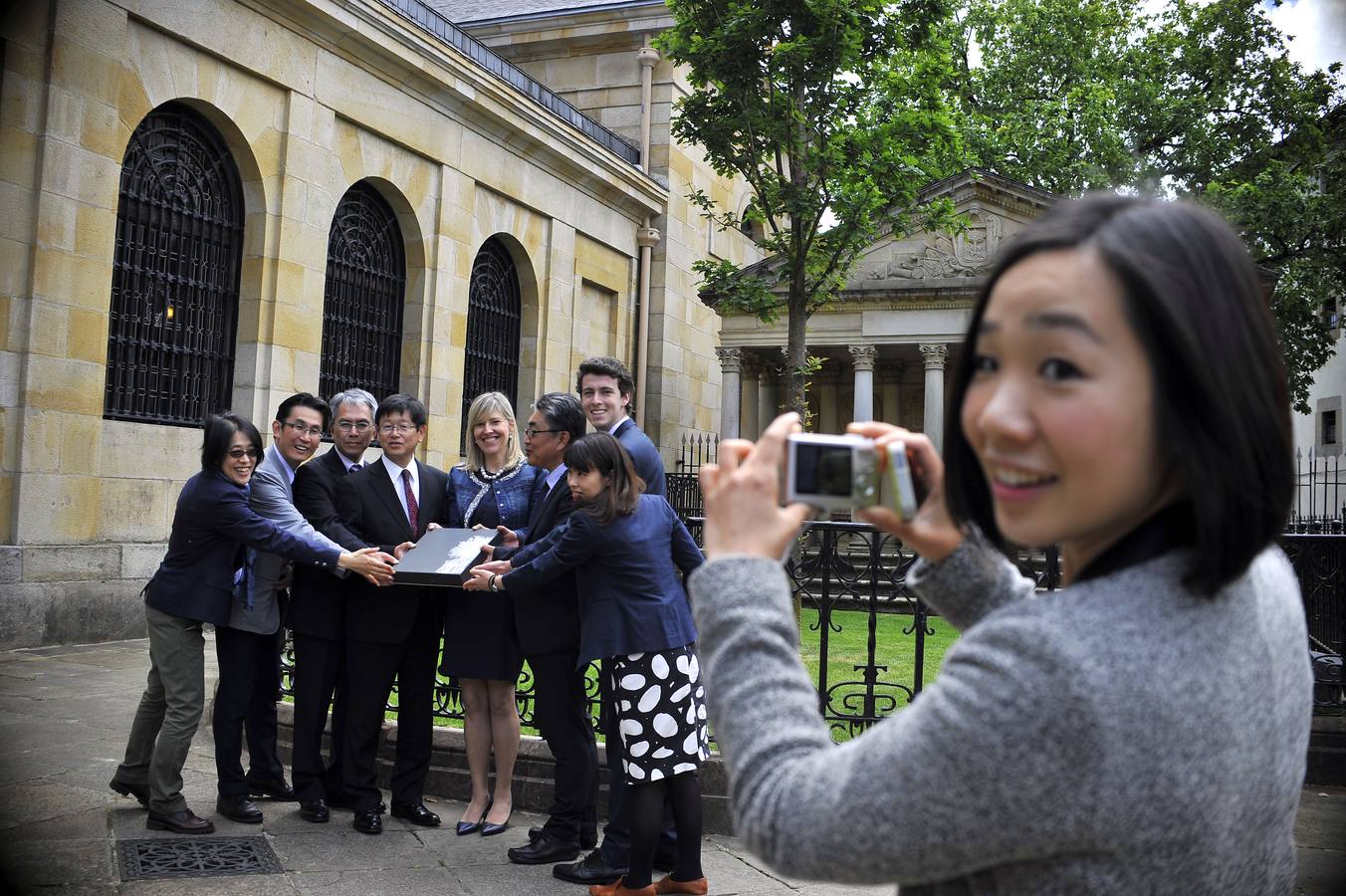 La Casa de Juntas de Gernika abre sus puertas al mayor grupo cooperativista del mundo