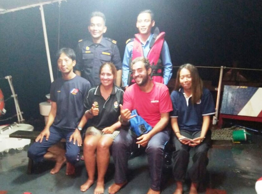 Los españoles rescatados en Malasia ya se encuentran en tierra firme