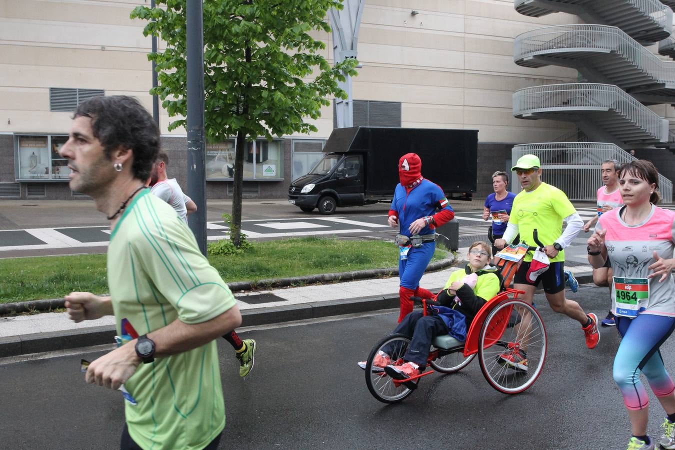 Maratón Martín Fiz a su paso por El Boulevard y la Avenida