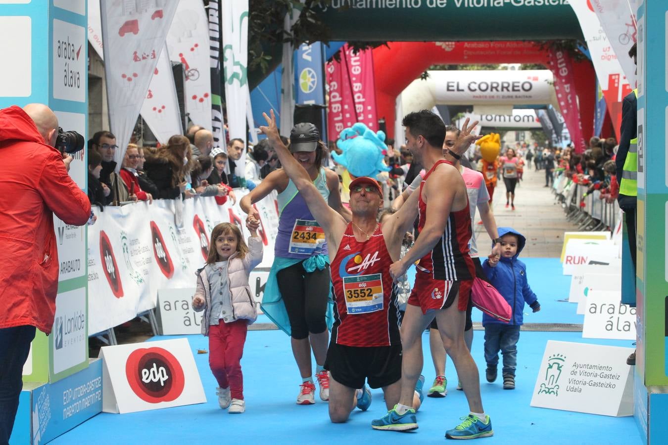 La línea de meta del Maratón Martín Fiz