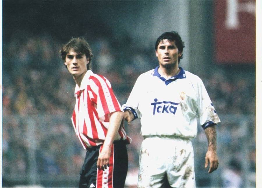 Julen Guerrero y Rafa Alkorta, en un Real Madrid-Athletic de 1994.