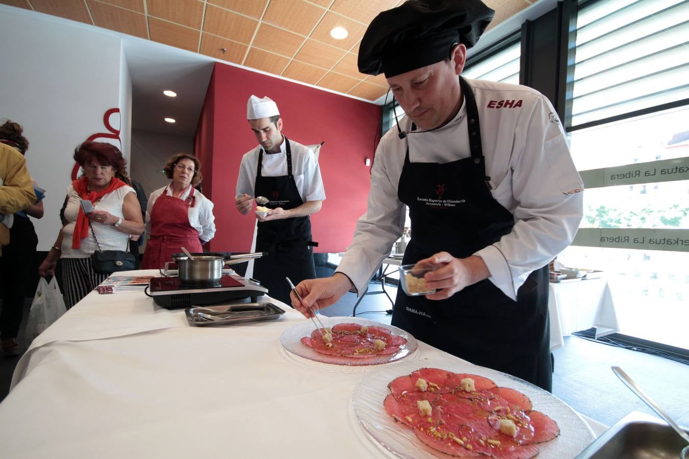 Show cooking en el mercado de La Ribera