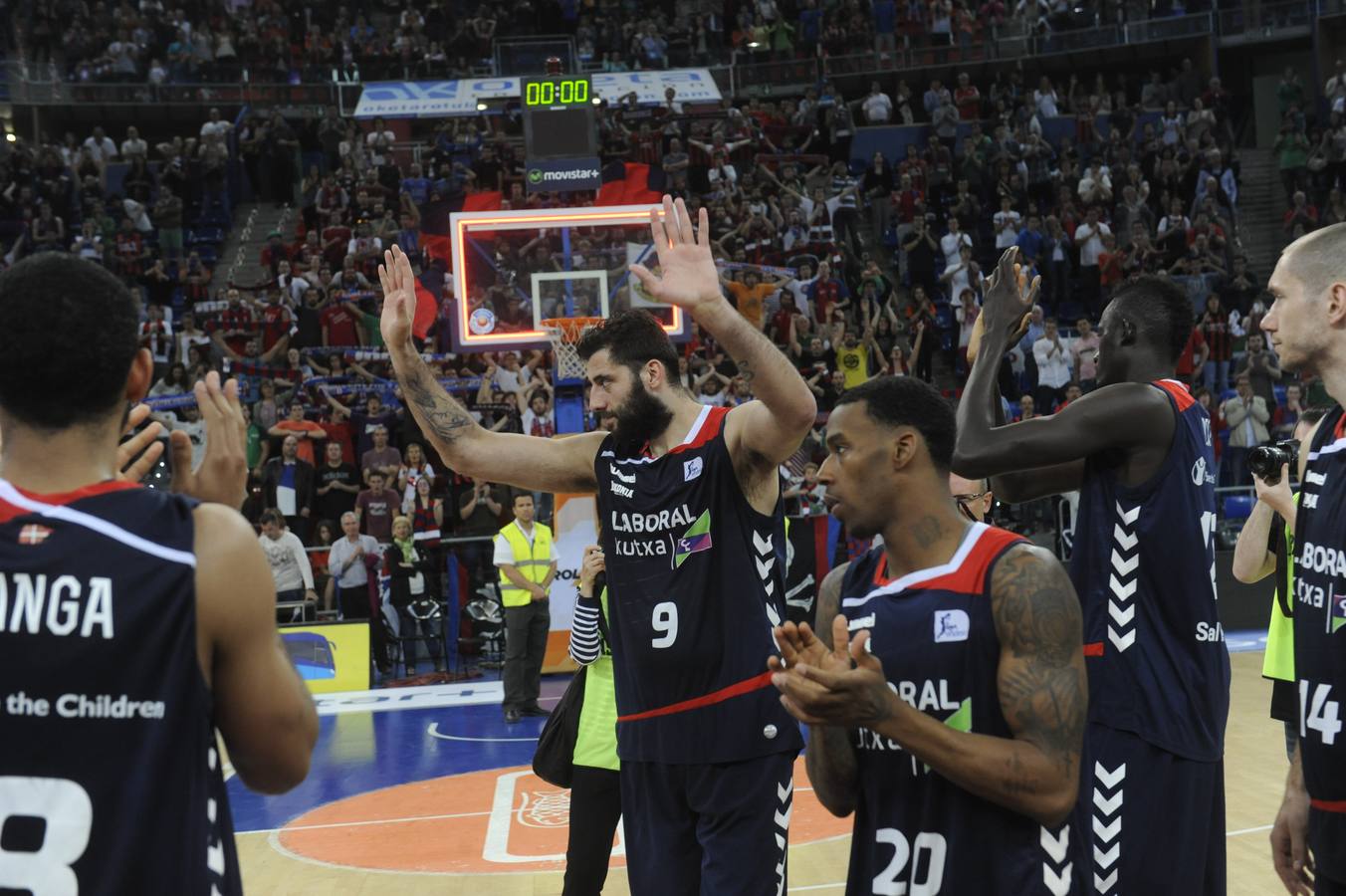 Despedida al Baskonia en el Buesa