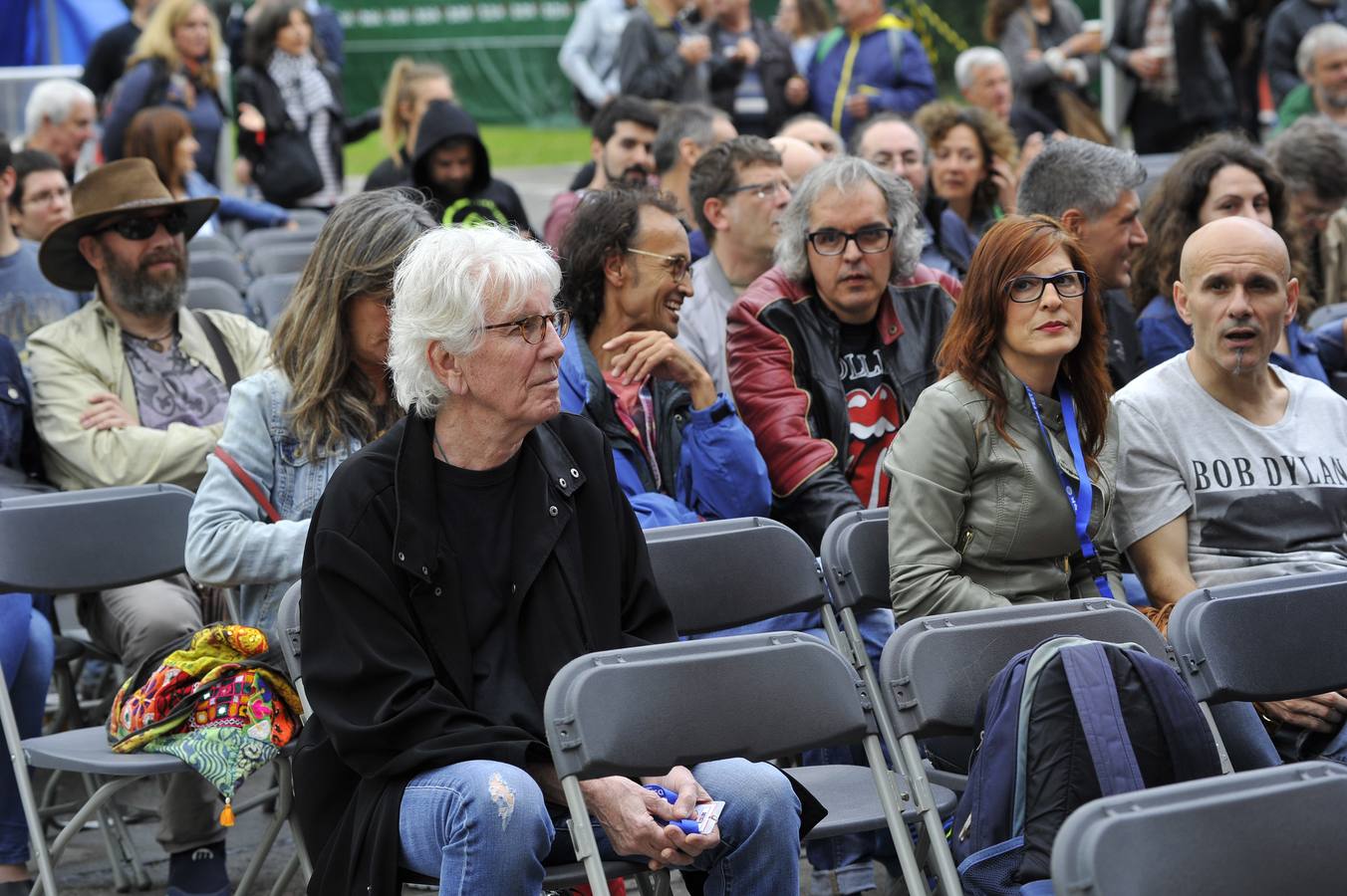 Graham Nash asiste al concierto de David Lindley. 