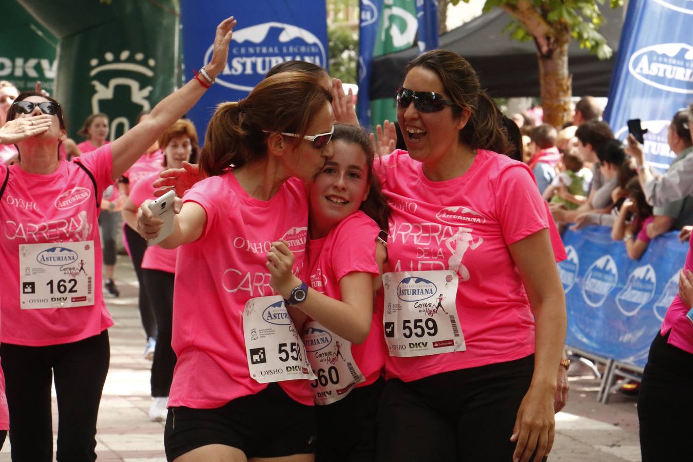 Llegada a meta de la Carrera de la Mujer