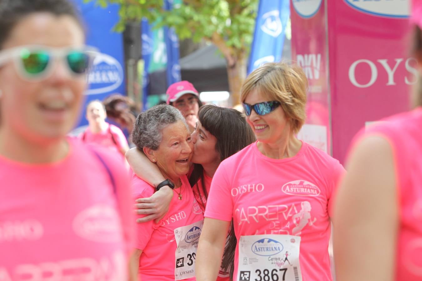 Llegada a meta de la Carrera de la Mujer
