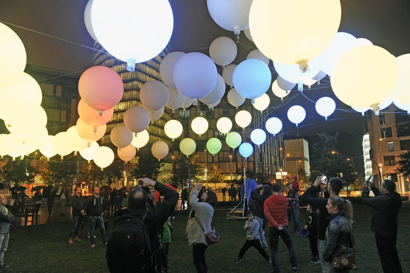 La Noche Blanca ilumina Bilbao