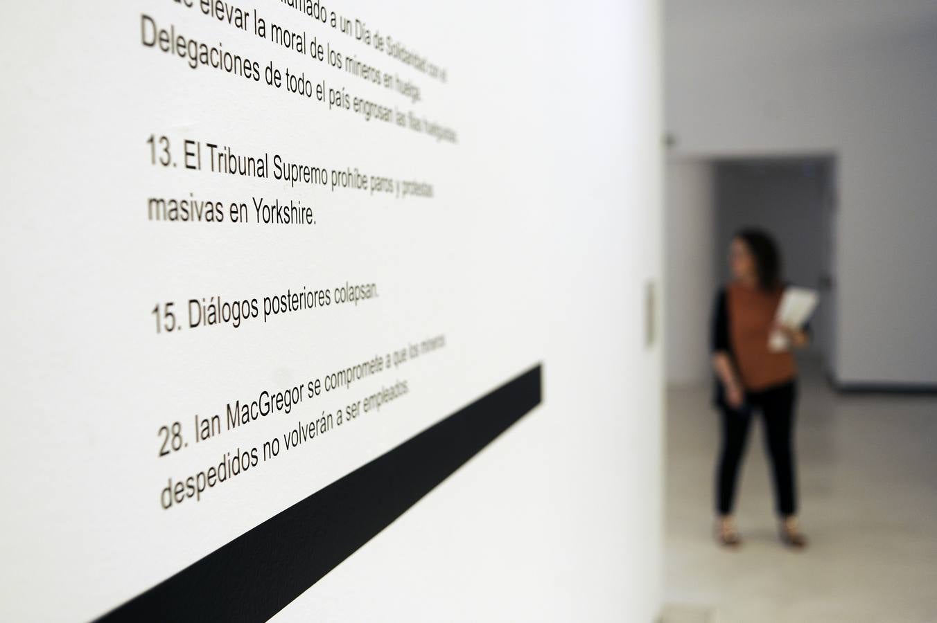 Azkuna Zentroa expone a Deller y los cambios en el Reino Unido