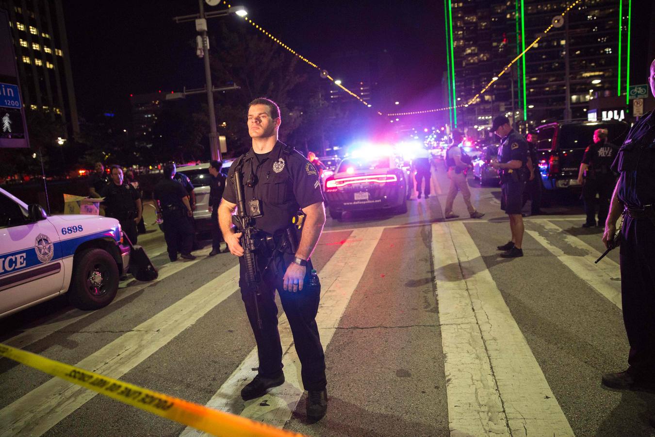 Cuatro policías muertos y siete heridos en Dallas en las protestas contra la violencia policial