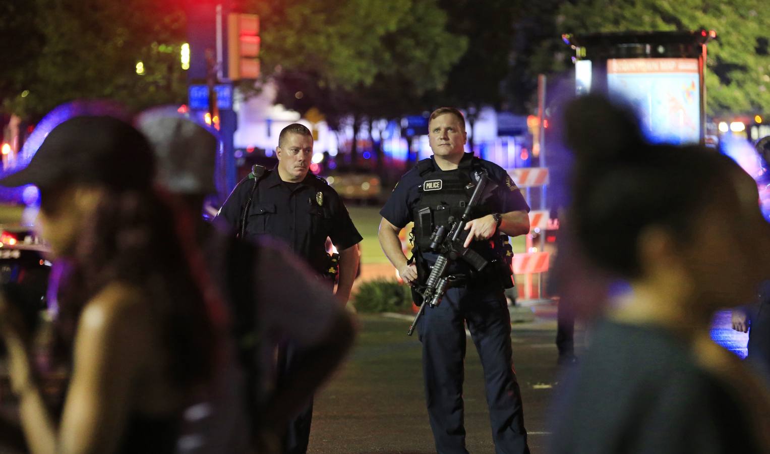 Cuatro policías muertos y siete heridos en Dallas en las protestas contra la violencia policial