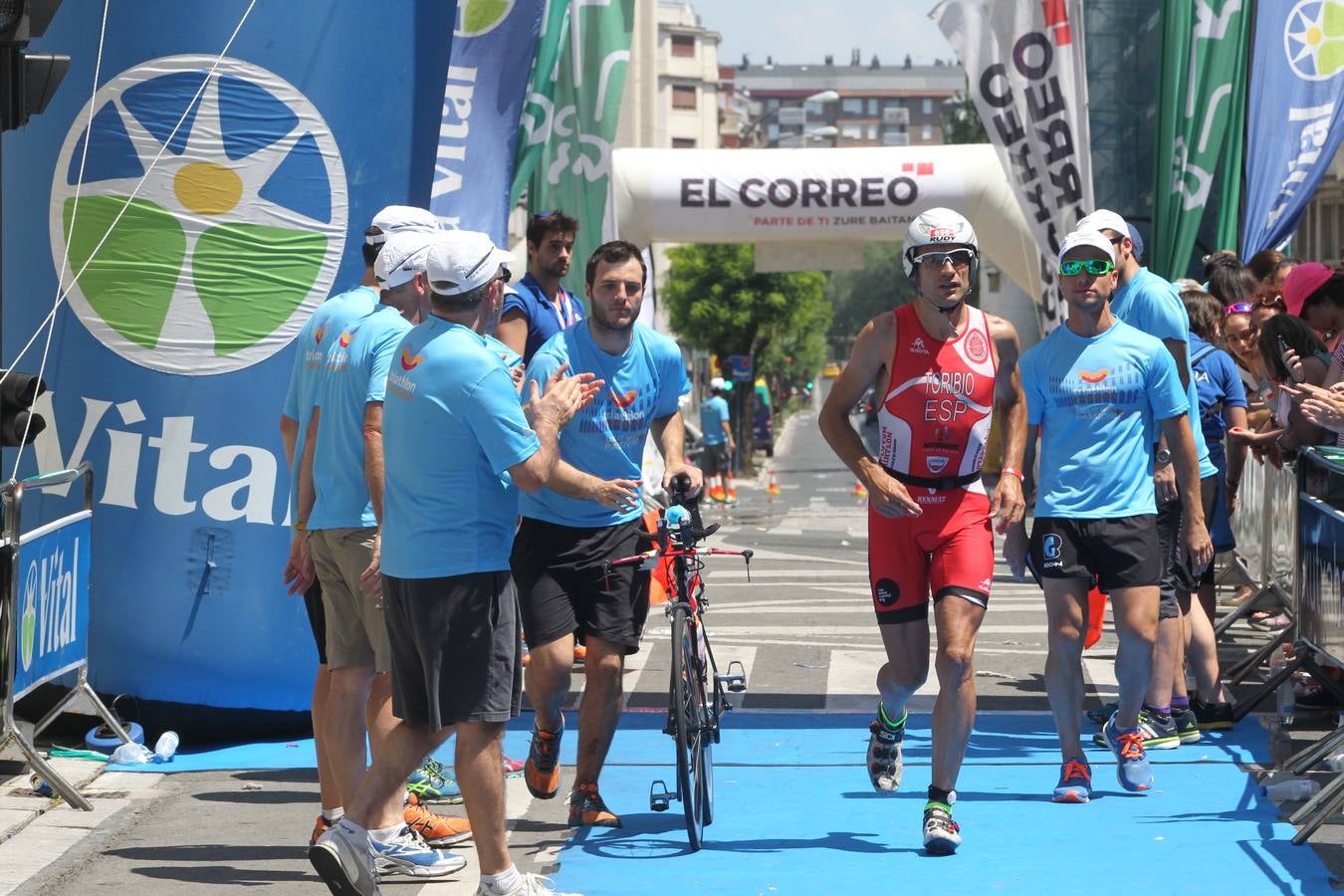 Las mejores imágenes del Triathlon de Vitoria