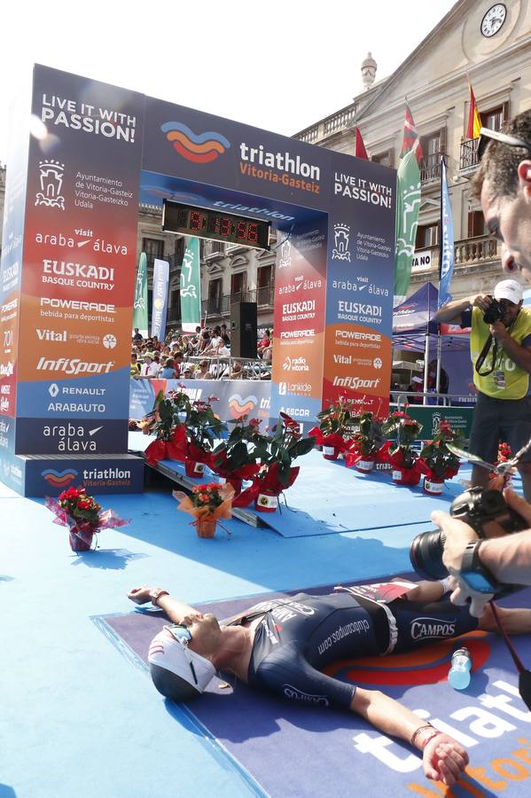 Las mejores imágenes del Triathlon de Vitoria
