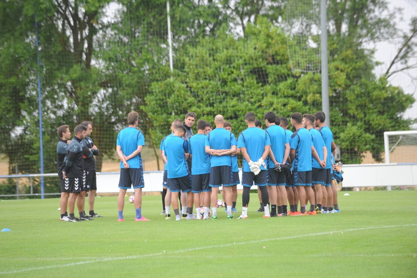 Primer entrenamiento del Alavés esta temporada