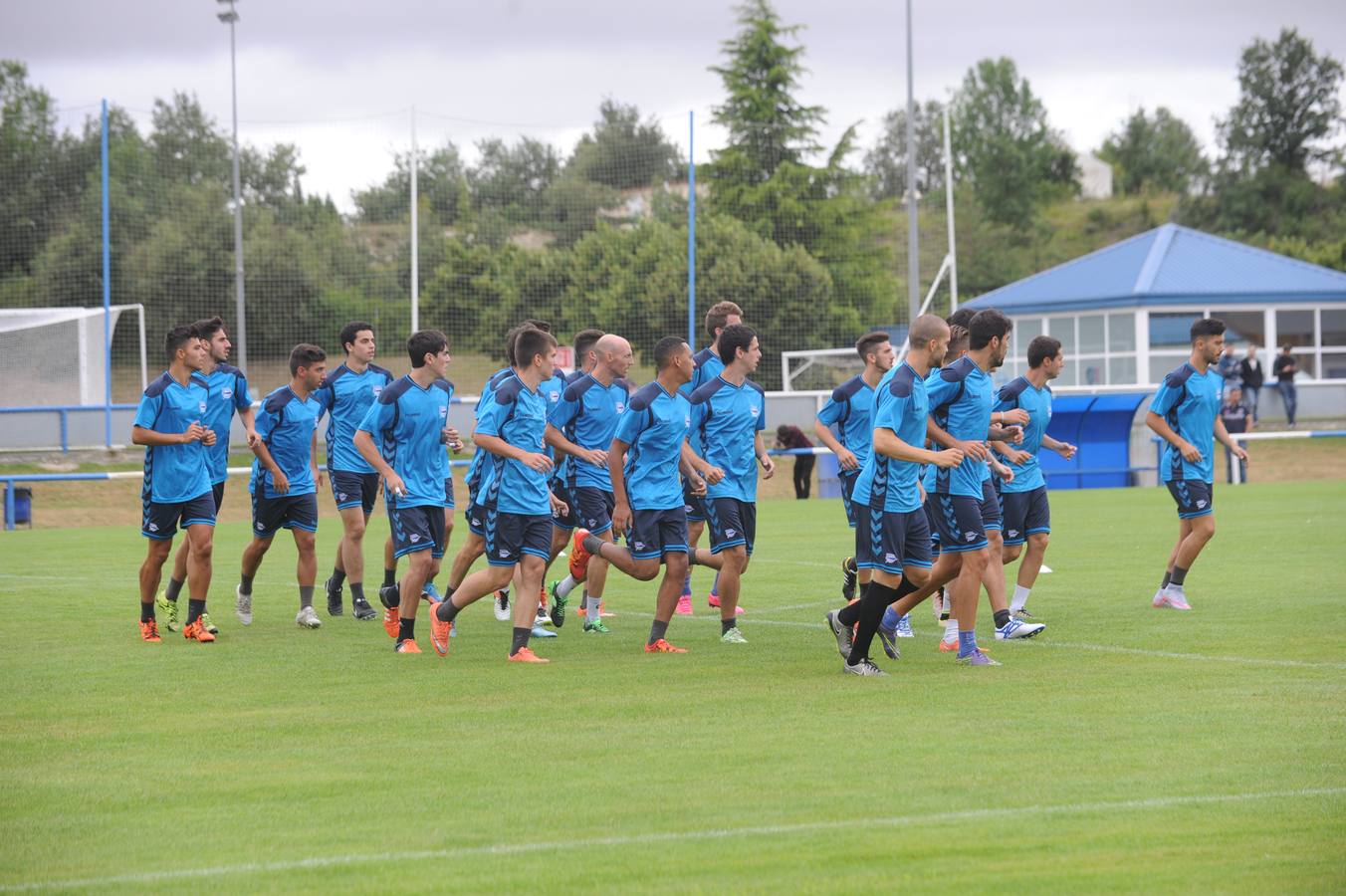 Primer entrenamiento del Alavés esta temporada