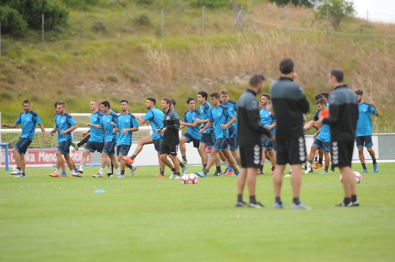 Primer entrenamiento del Alavés esta temporada