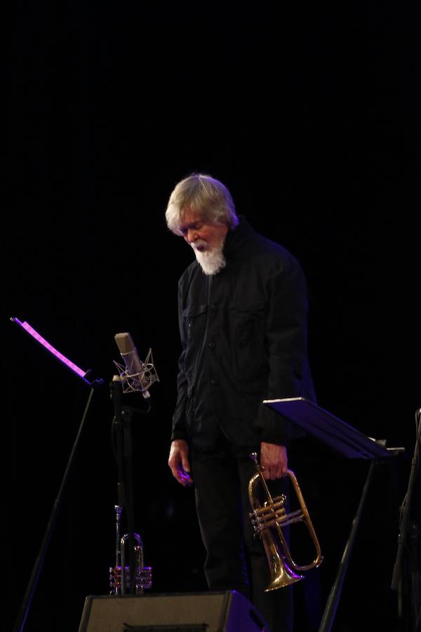 Asistimos al concierto de Tom Harrell Trip