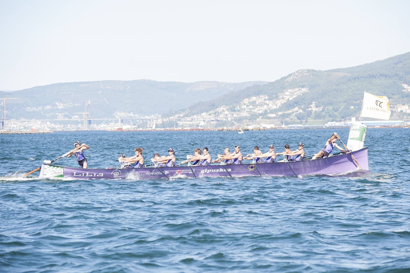 Urdaibai saca las garras en Moaña