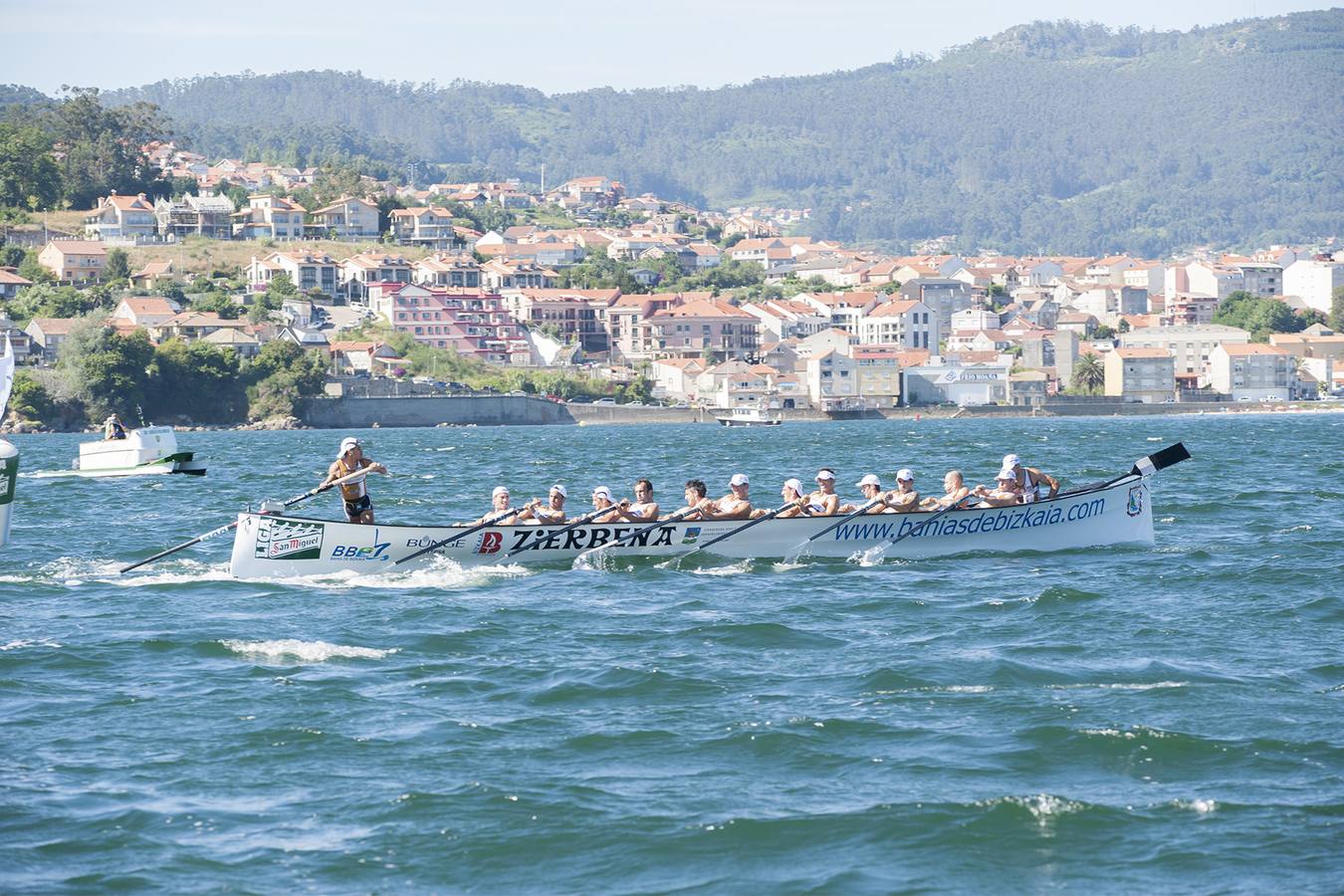 Urdaibai saca las garras en Moaña