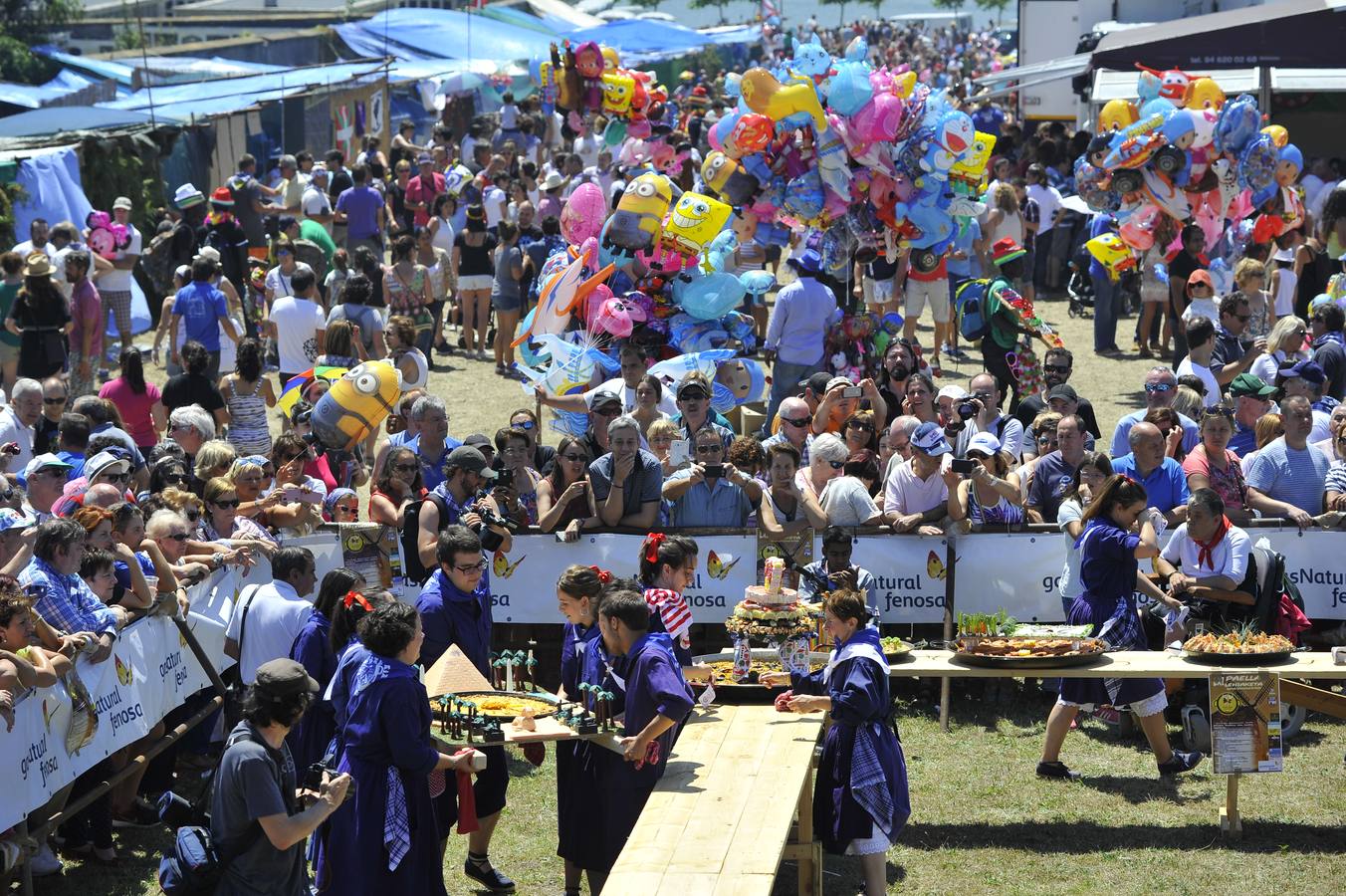 Getxo se relame con una sabrosa paella