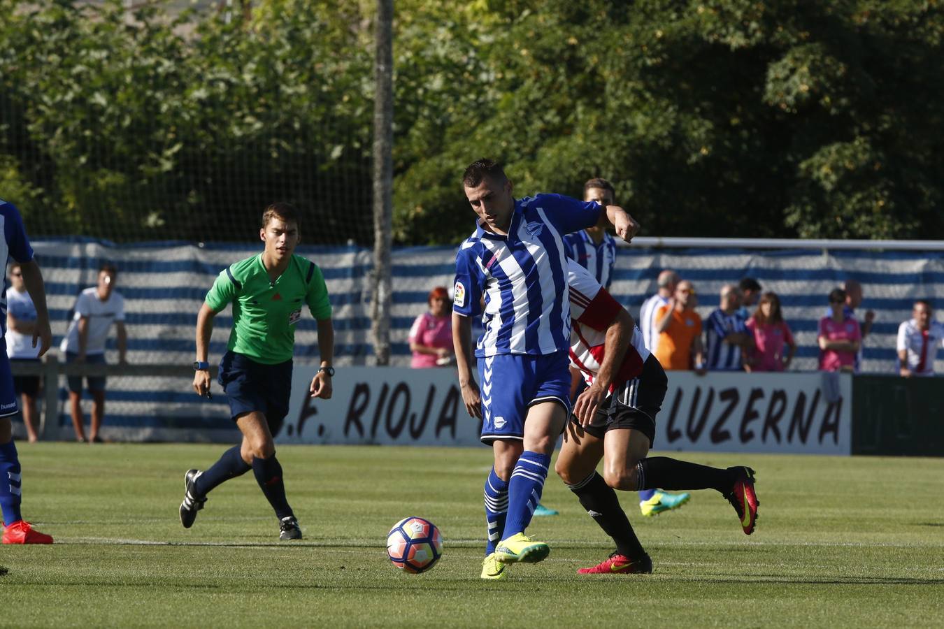 Alavés - U. D. Logroñés. Amistoso de pretemporada