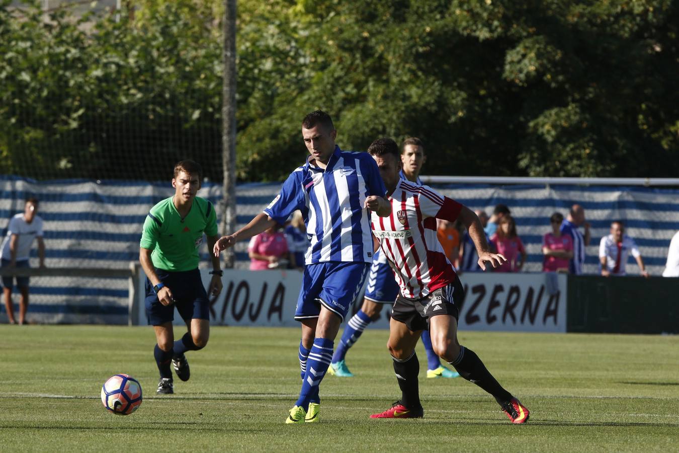 Alavés - U. D. Logroñés. Amistoso de pretemporada