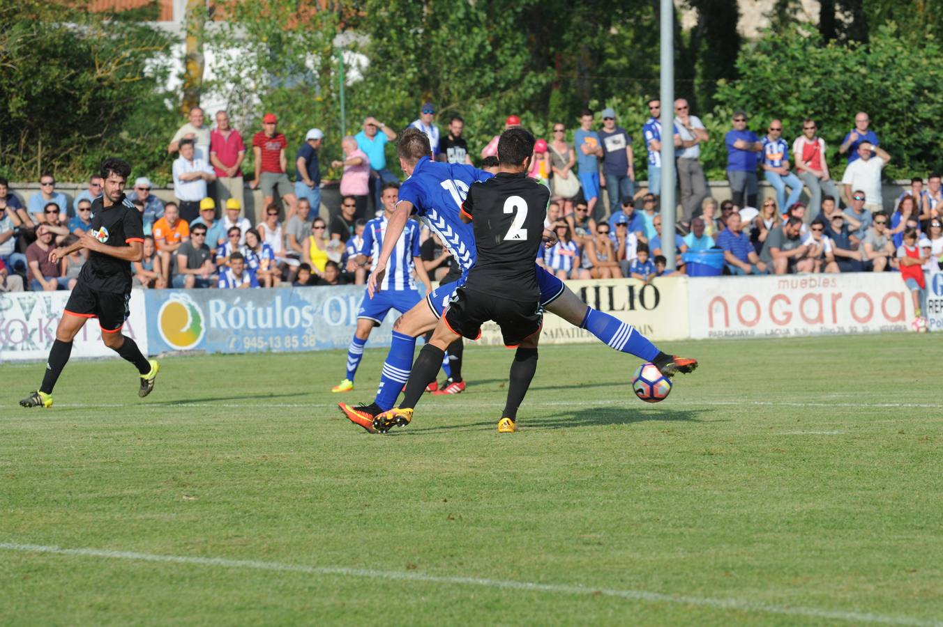 Partido amistoso entre el Alavés y la AFE