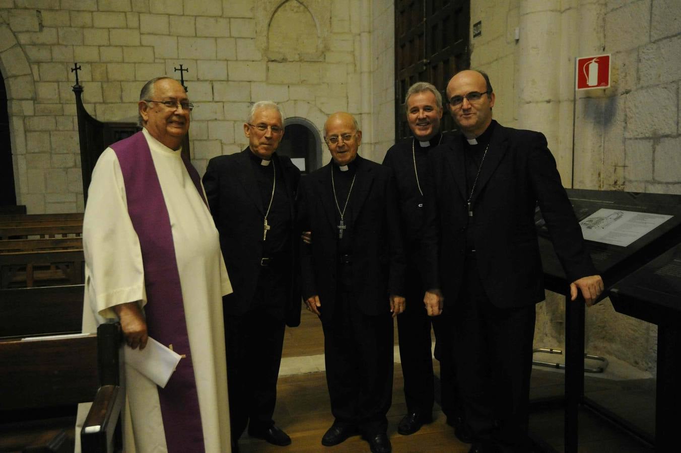 Vitoria y la comunidad religiosa da un emotivo adiós a su obispo emérito fallecido, Miguel Asurmendi