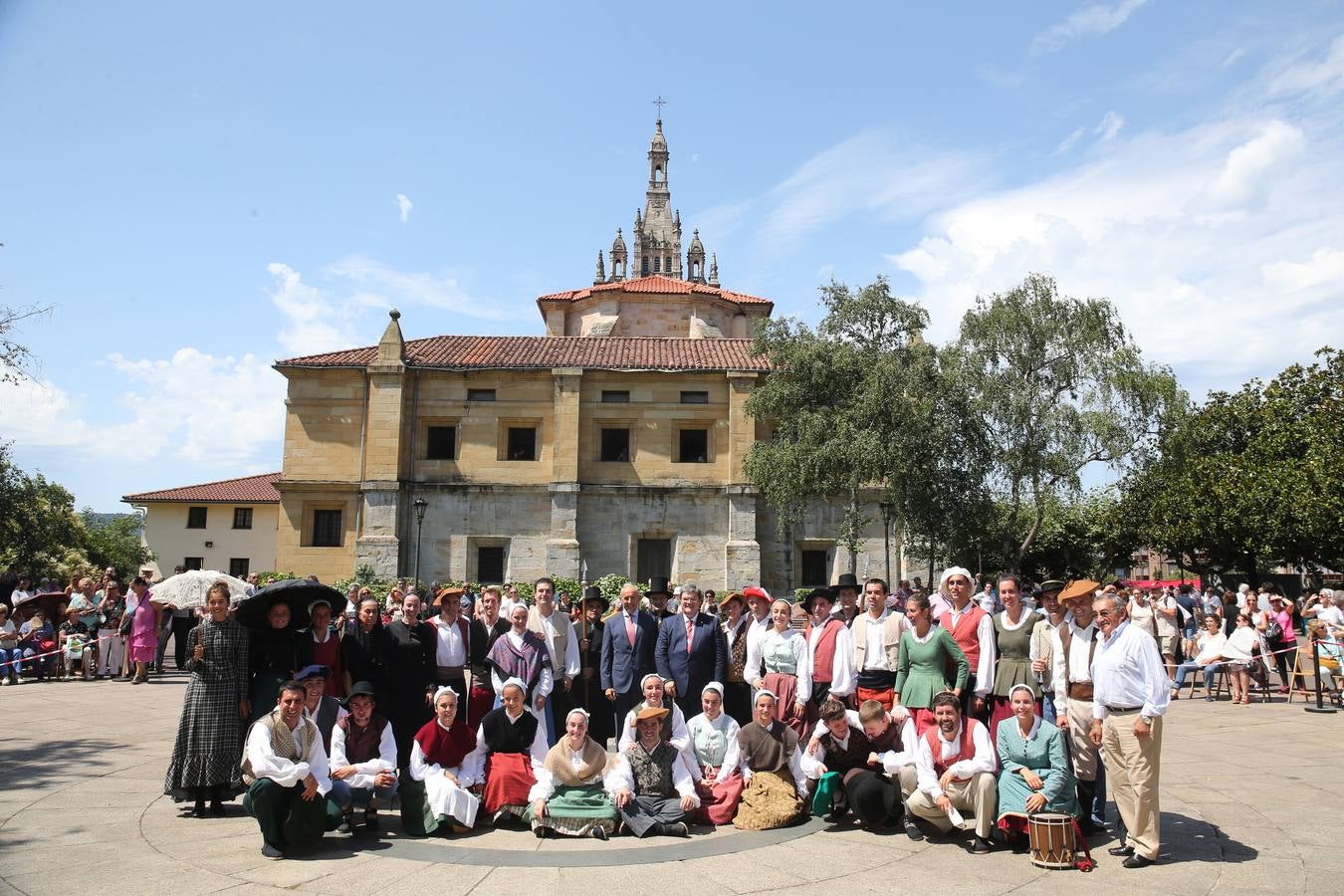 Misa y aurresku en Begoña