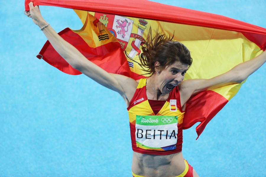 Ruth Beitia, oro en altura, cumple su último sueño con 37 años