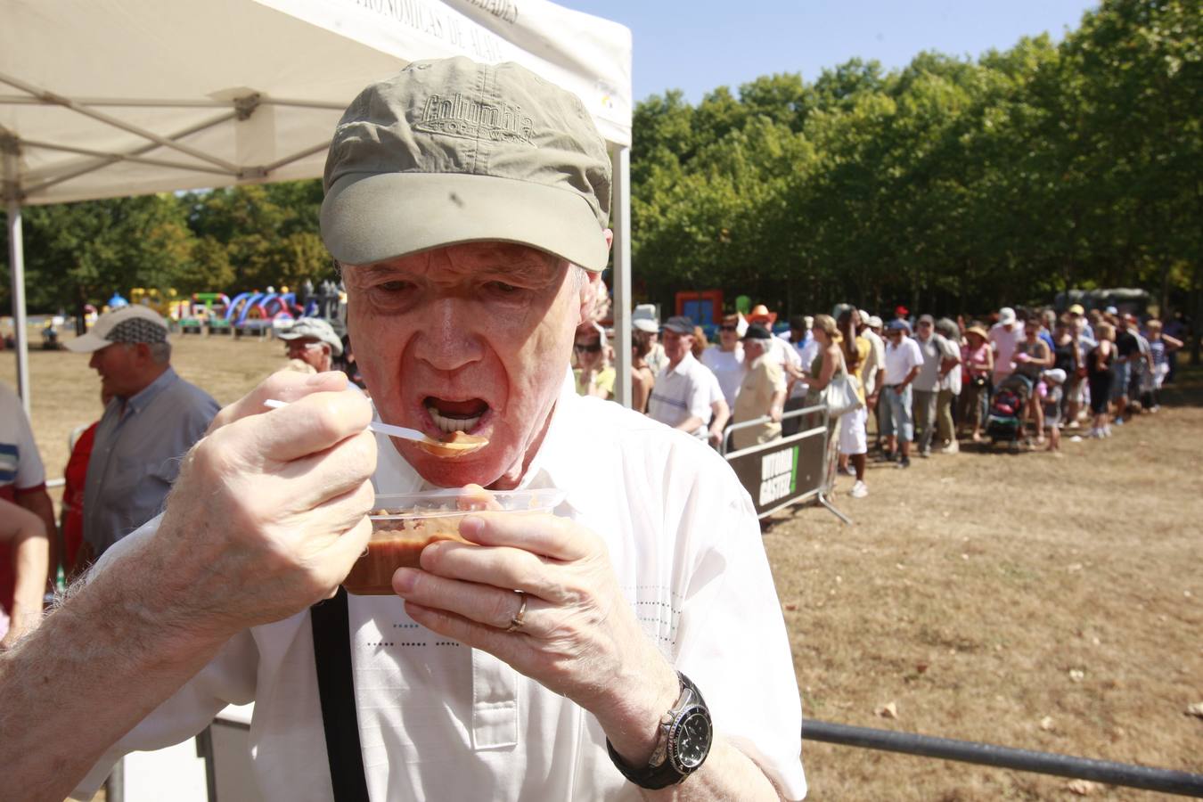 Calor, diversión y buenos alimentos en el día de Olárizu