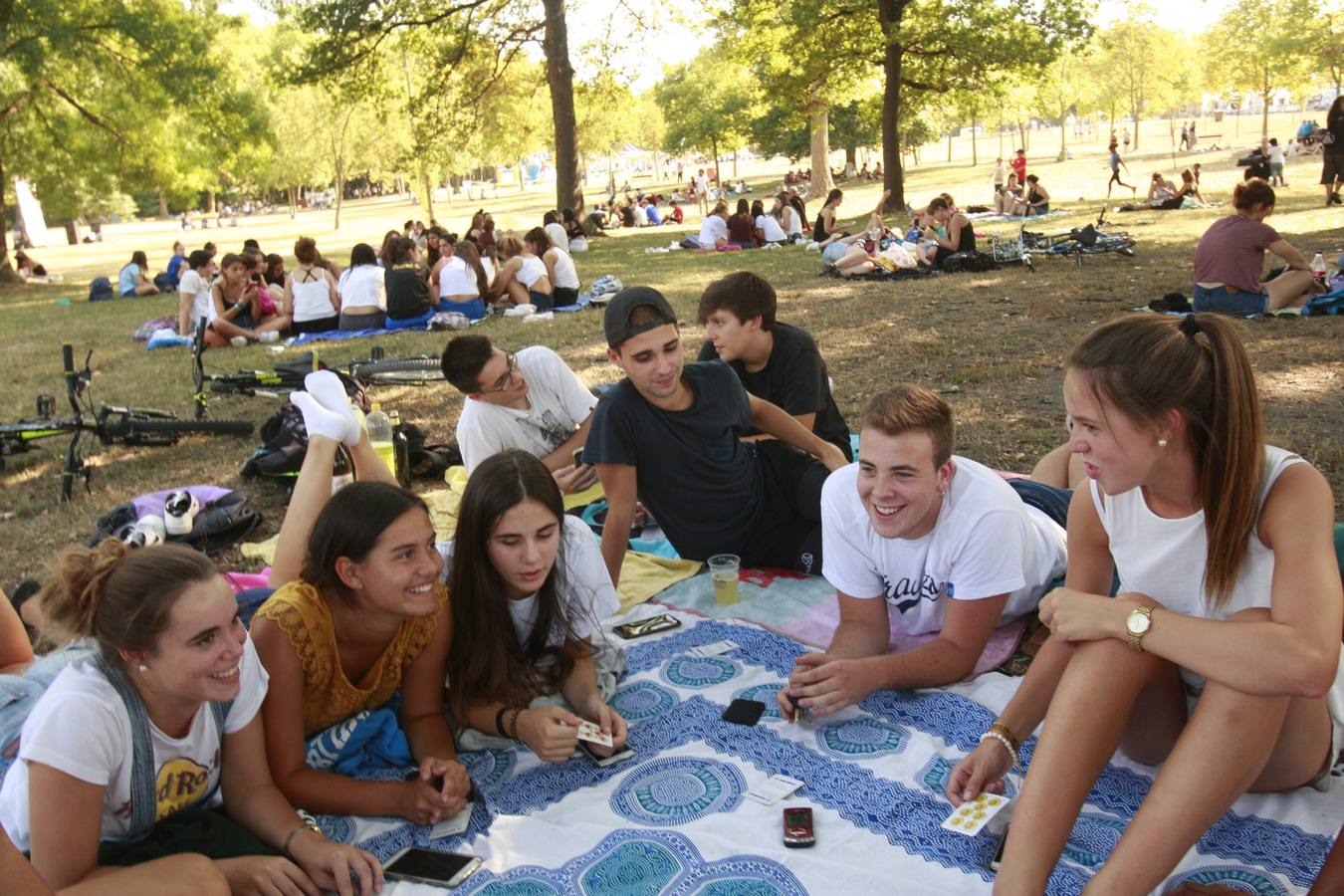 Calor, diversión y buenos alimentos en el día de Olárizu