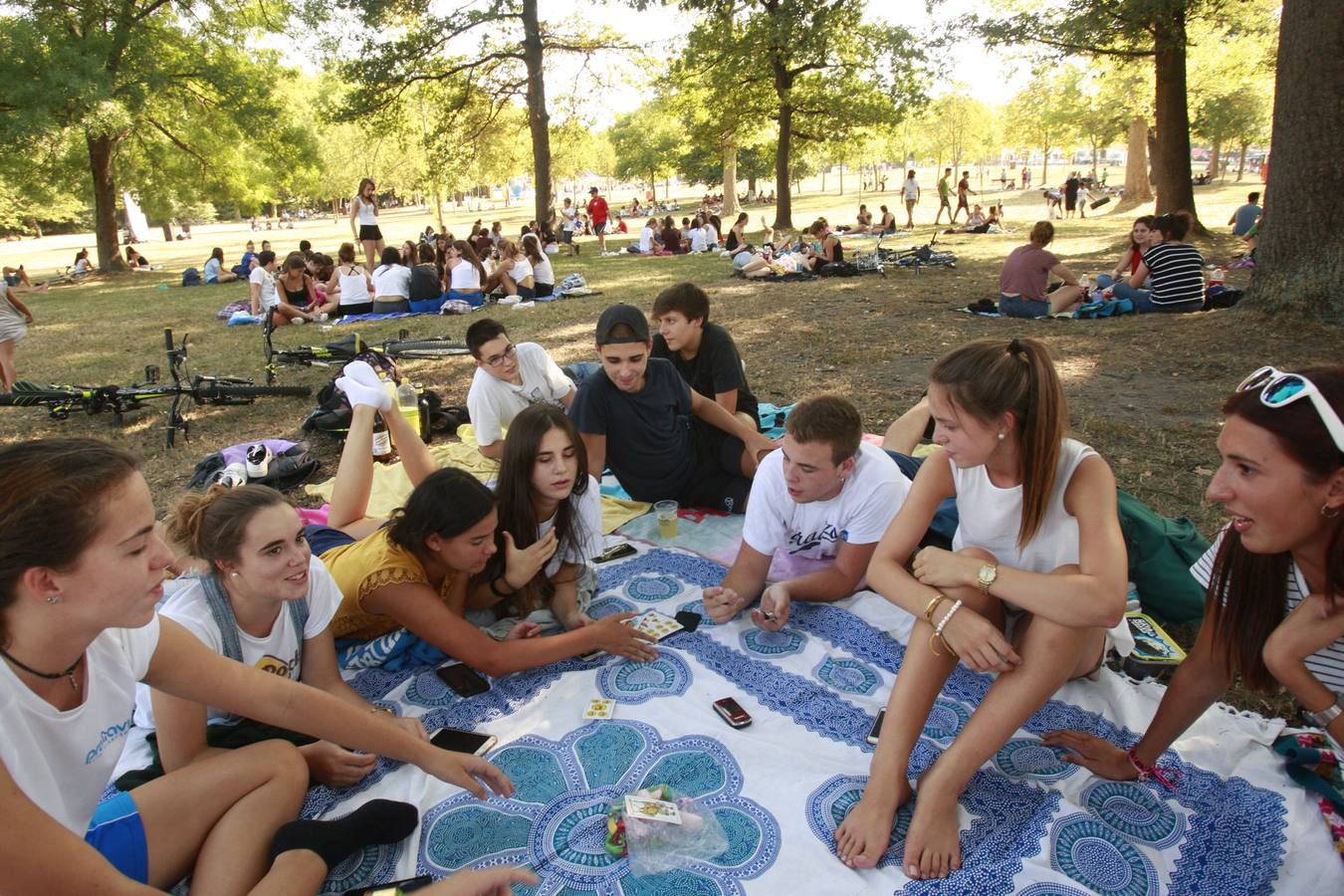Calor, diversión y buenos alimentos en el día de Olárizu