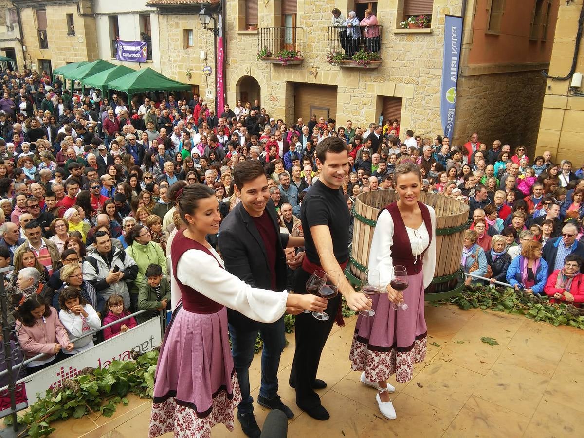 El agua no puede con el vino en Samaniego