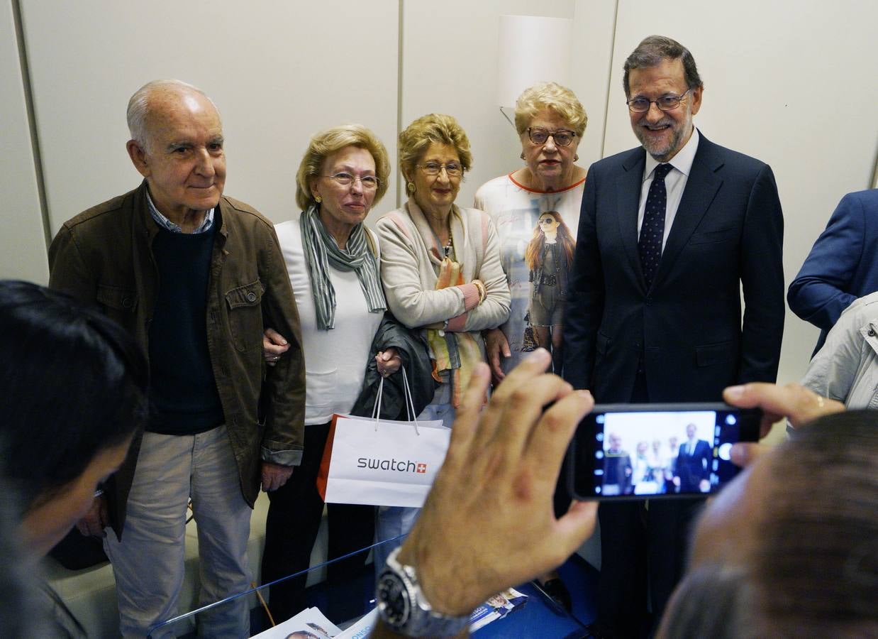 Rajoy levanta pasiones en San Sebastián