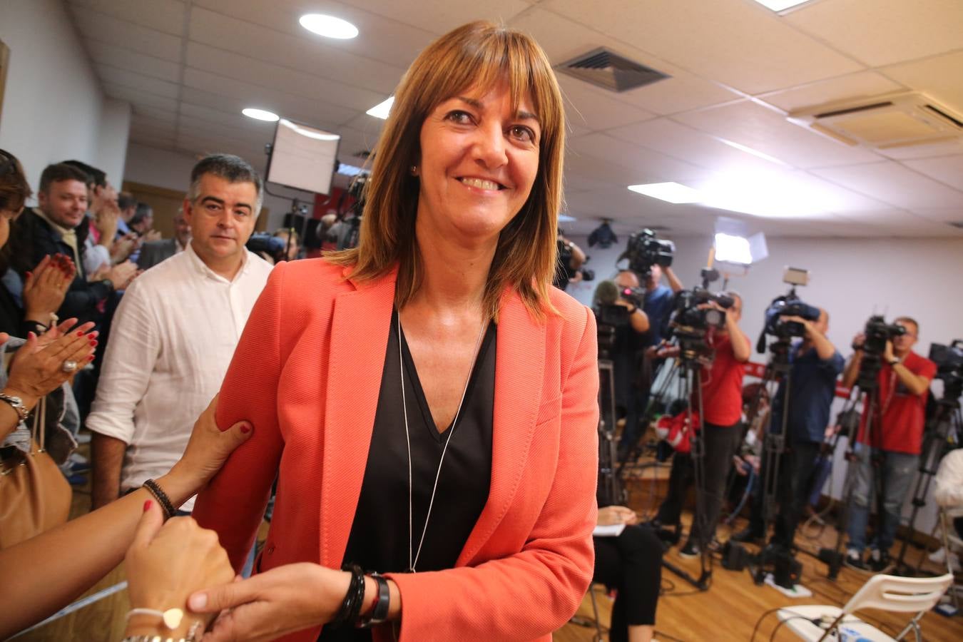 Idoia Mnedia hace balance de los resultados electorales