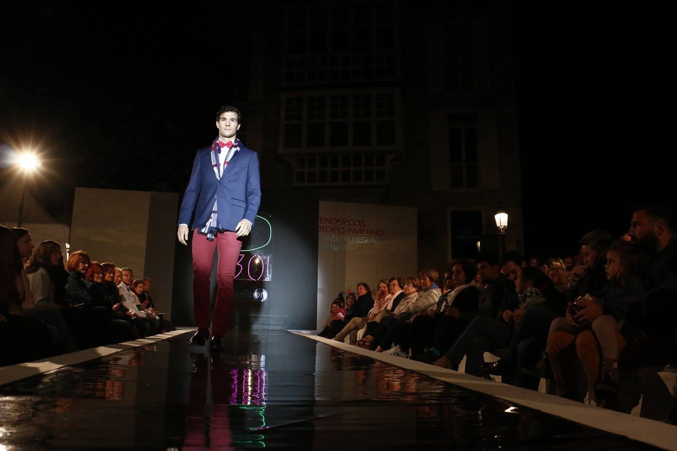 La Pasarela Gasteiz On sale a la calle