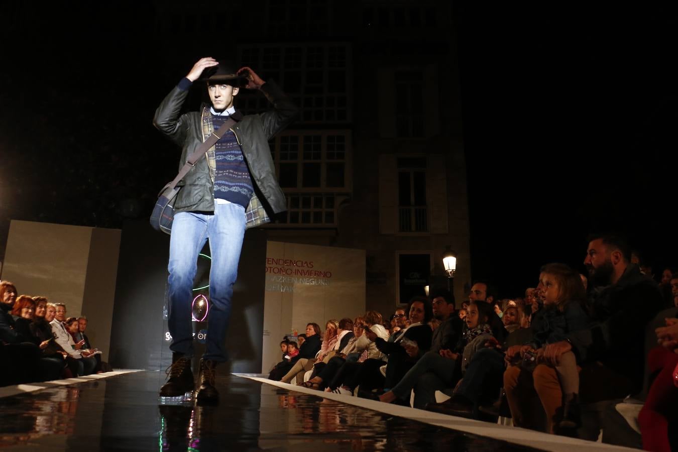 La Pasarela Gasteiz On sale a la calle